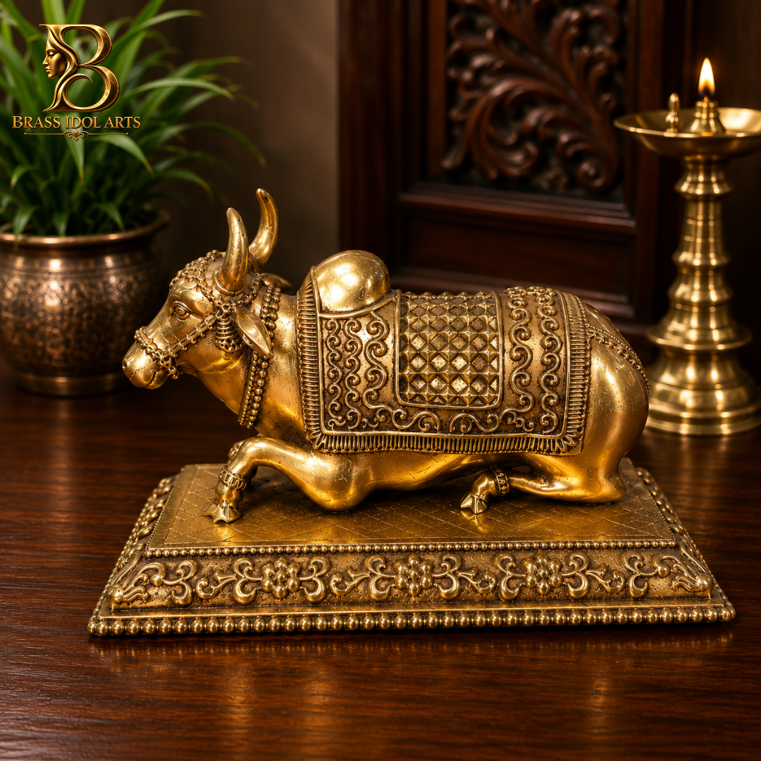 Nandi Brass Sculpture — view 4